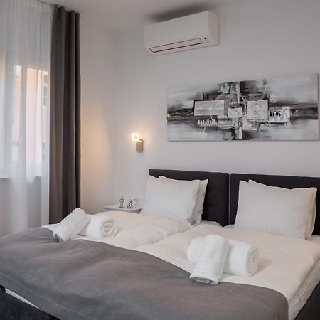 ספליט Luxury Studios & Room Five מראה חיצוני תמונה