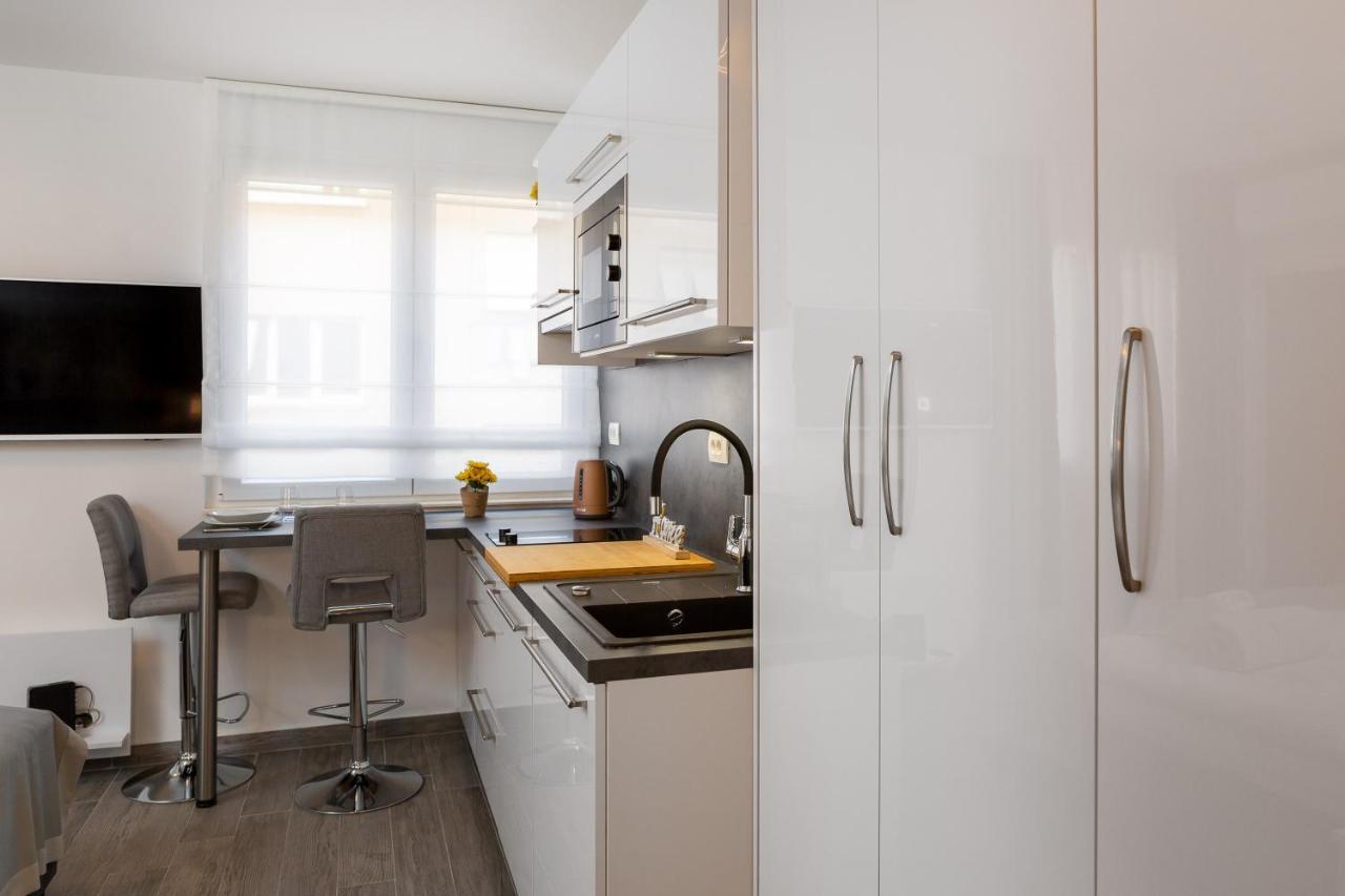 ספליט Luxury Studios & Room Five מראה חיצוני תמונה