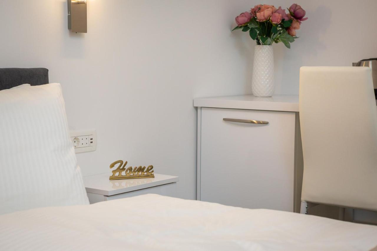 ספליט Luxury Studios & Room Five מראה חיצוני תמונה