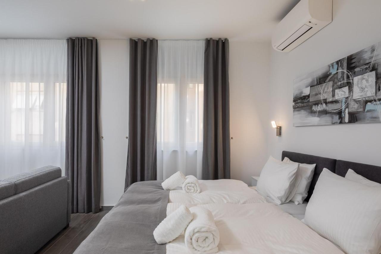 ספליט Luxury Studios & Room Five מראה חיצוני תמונה